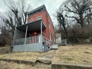 2457 Everglade Place, Cincinnati, OH 45214