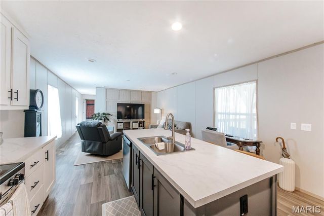 13242 County Road 7160, Rolla, MO 65401