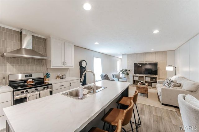 13242 County Road 7160, Rolla, MO 65401