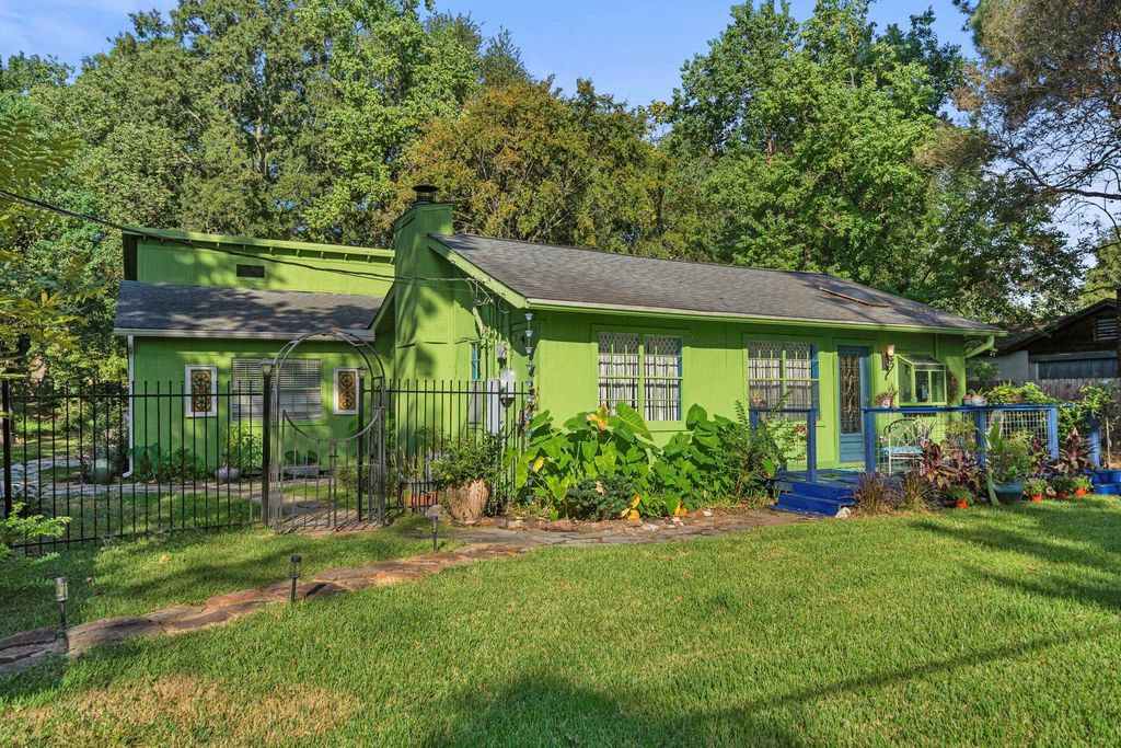 18162 Atkinson Lane, Conroe, TX 77384
