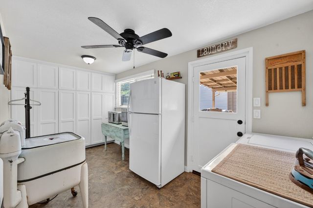 2504 Ahern St, Marysville, CA 95901