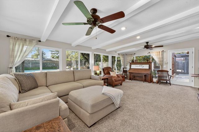 2504 Ahern St, Marysville, CA 95901