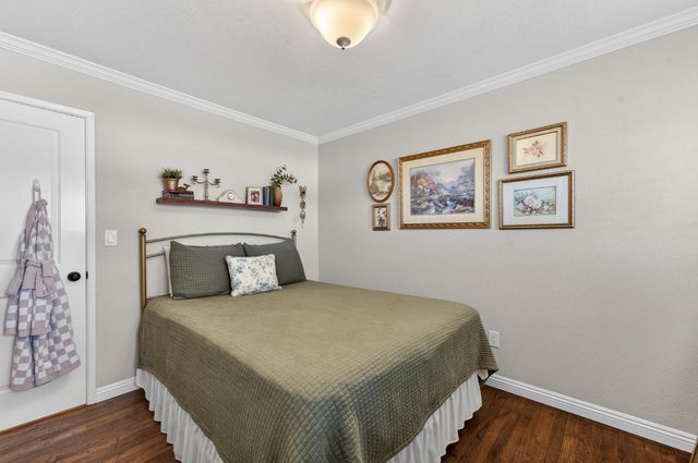 2504 Ahern St, Marysville, CA 95901