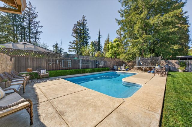 2504 Ahern St, Marysville, CA 95901