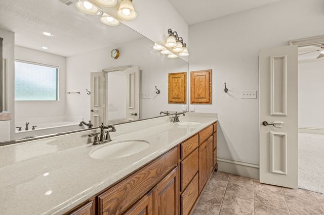 7230 Hunnington Drive, Sanger, TX 76266