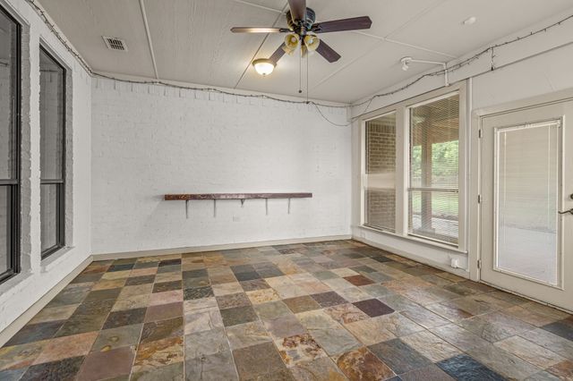 7230 Hunnington Drive, Sanger, TX 76266
