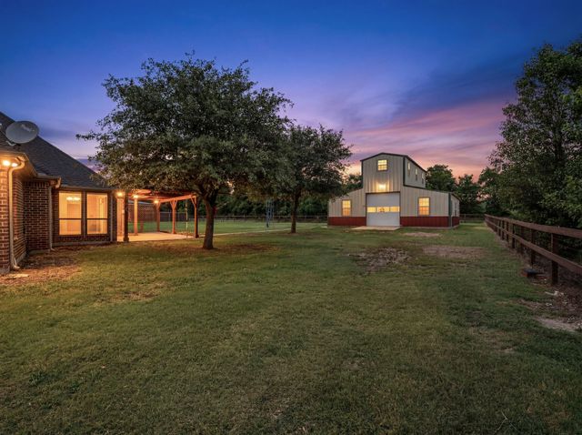 7230 Hunnington Drive, Sanger, TX 76266