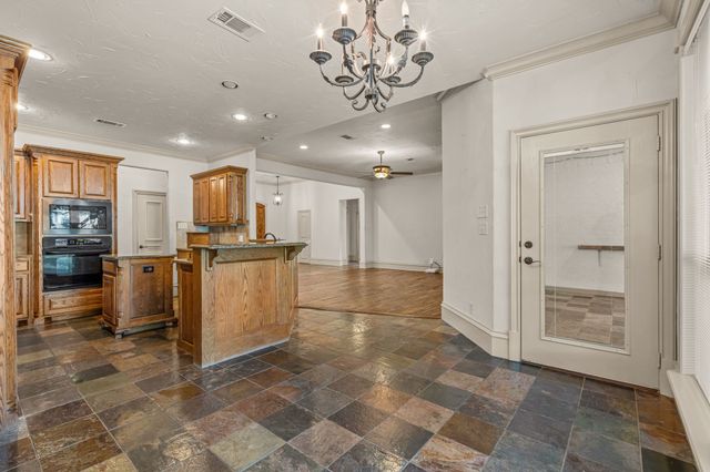 7230 Hunnington Drive, Sanger, TX 76266