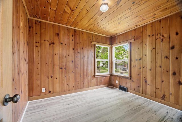 410 GRANITE STREET, Waupaca, WI 54981