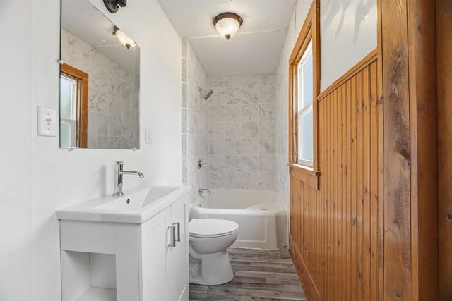 410 GRANITE STREET, Waupaca, WI 54981