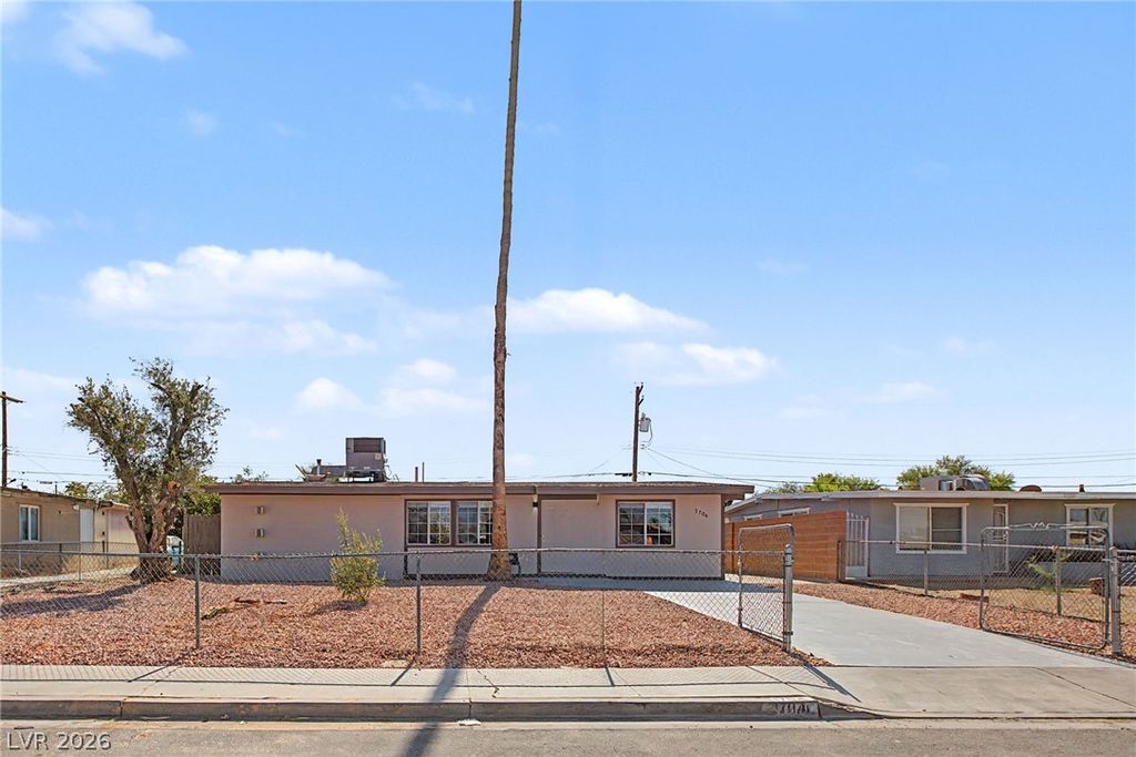 1704 James Street, North Las Vegas, NV 89030 — photo 3