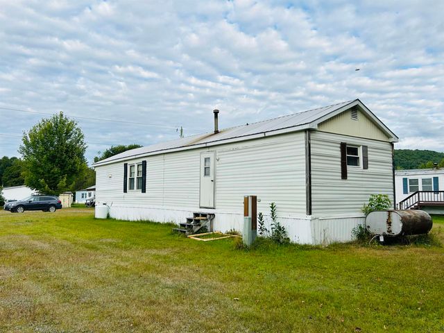 31 Preston Lane, Columbia, NH 03576