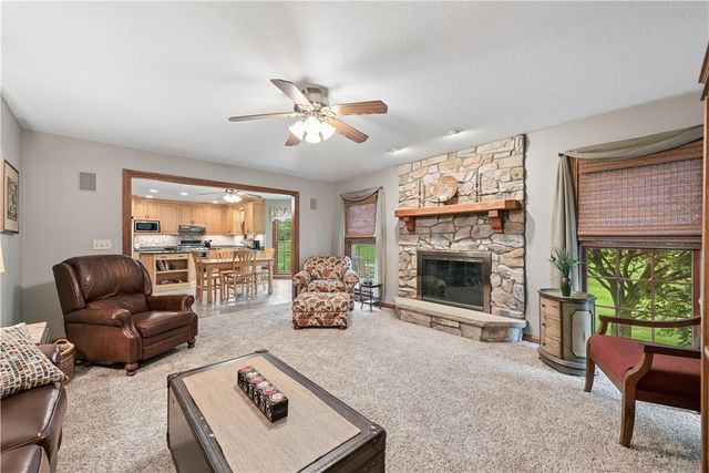 3819 Hill Road, Hampton, PA 15101