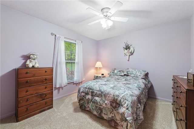 3819 Hill Road, Hampton, PA 15101