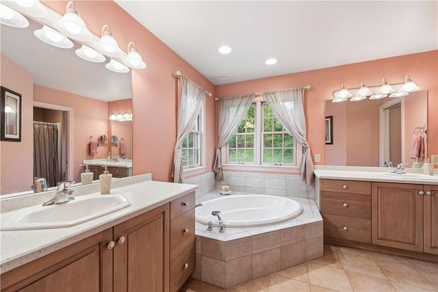 3819 Hill Road, Hampton, PA 15101