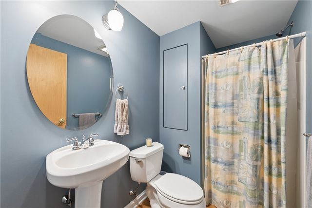 3819 Hill Road, Hampton, PA 15101