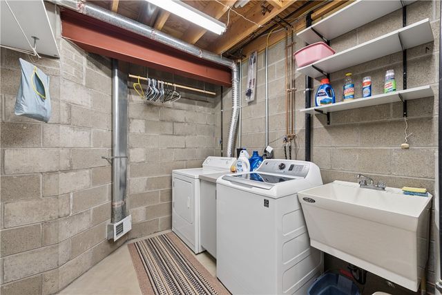3819 Hill Road, Hampton, PA 15101