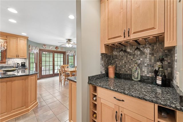 3819 Hill Road, Hampton, PA 15101