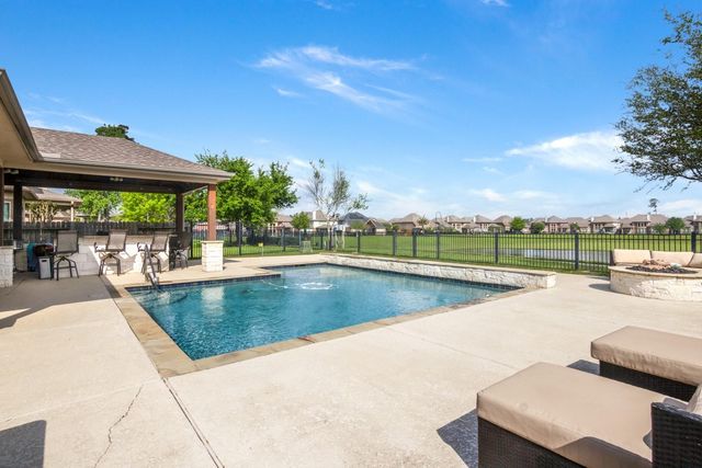 21339 S Kings Mill Lane, Kingwood, TX 77339