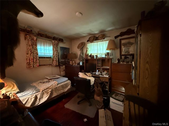 212 Union Avenue, East Patchogue, NY 11772