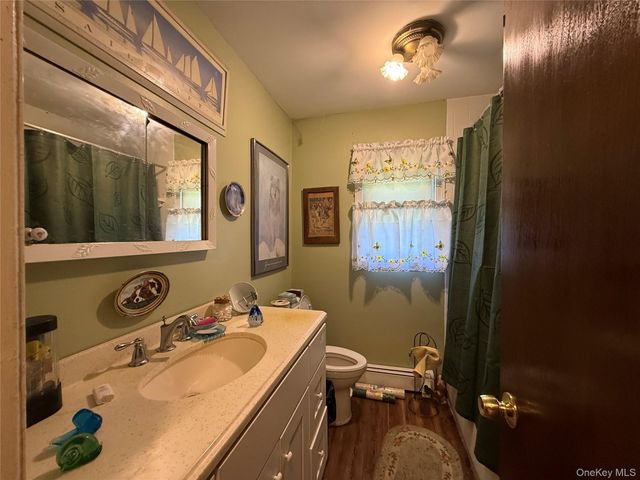 212 Union Avenue, East Patchogue, NY 11772