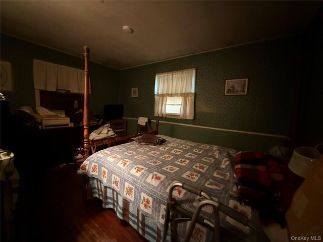 212 Union Avenue, East Patchogue, NY 11772