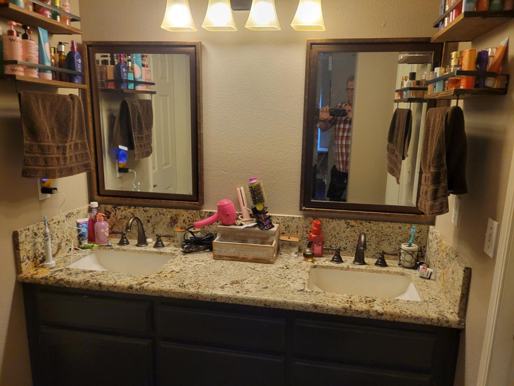 Image 18 of property listing at 3188 Winter Way, Madera, CA 93637