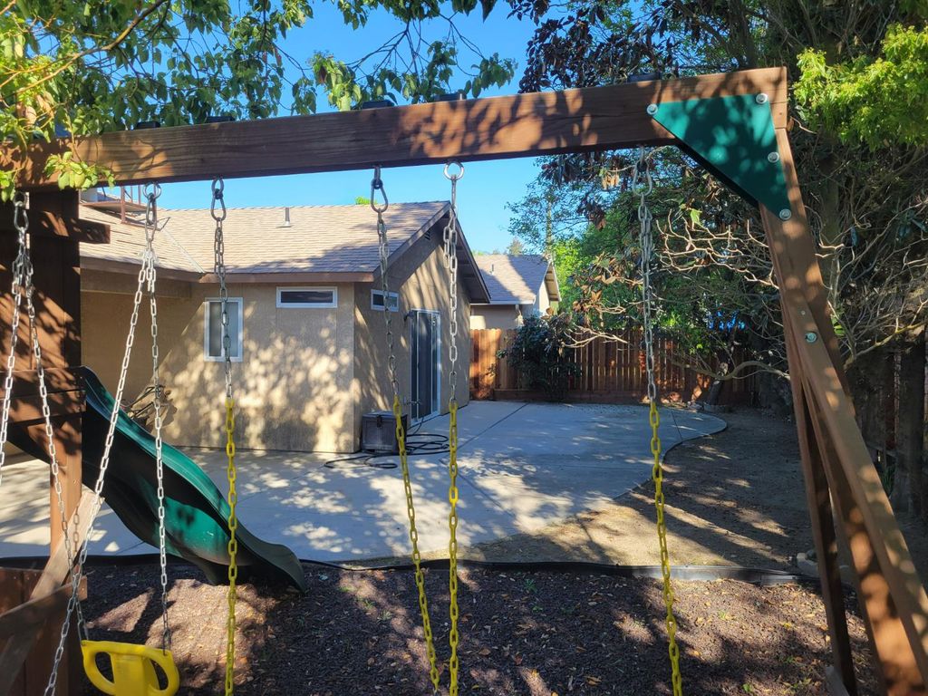 Image 21 of property listing at 3188 Winter Way, Madera, CA 93637