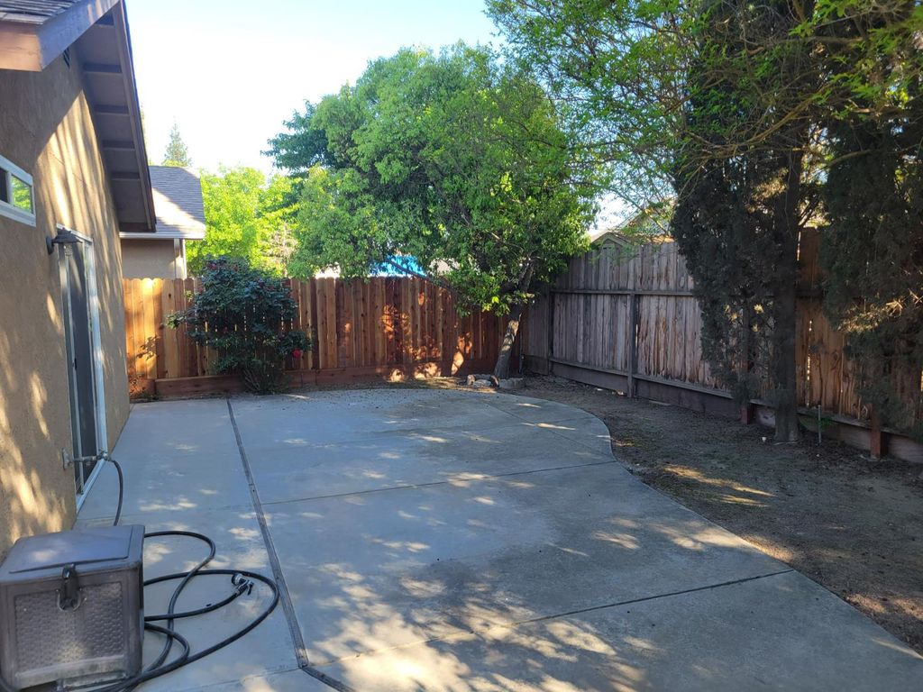Image 23 of property listing at 3188 Winter Way, Madera, CA 93637