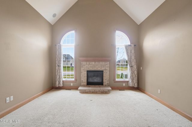 5908 Walnut Springs Boulevard, Sylvania, OH 43560