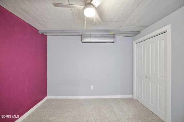 5908 Walnut Springs Boulevard, Sylvania, OH 43560
