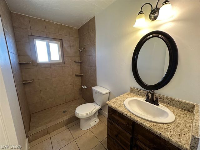 2876 Escuela Street, Las Vegas, NV 89121