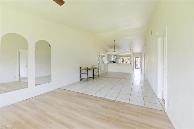 3420 Frosty WAY 4910, Naples, FL 34112