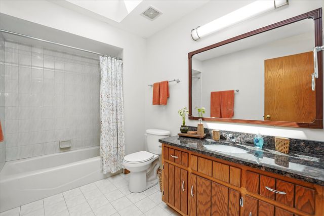 16620 Pear Avenue, Orland Park, IL 60467