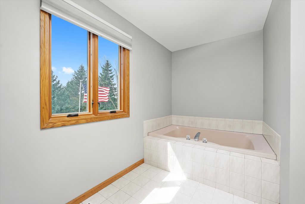 Image 29 of property listing at 16620 Pear Avenue, Orland Park, IL 60467