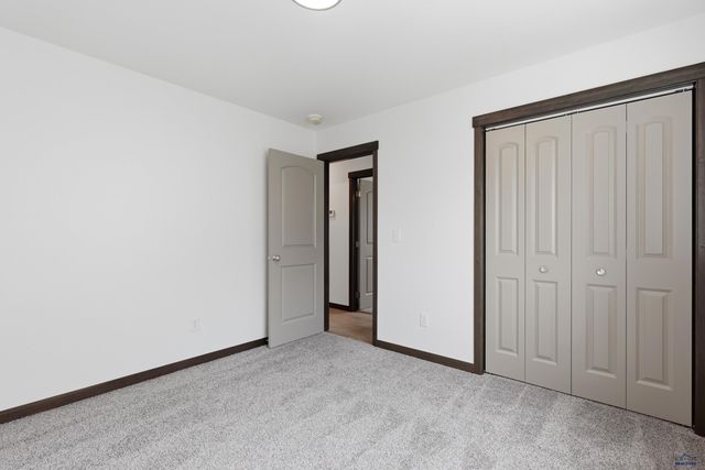 530 DENALI DR, Box Elder, SD 57719