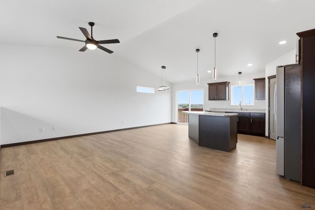 530 DENALI DR, Box Elder, SD 57719