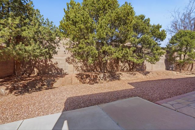 4419 Campo De Maiz Road NW, Albuquerque, NM 87114