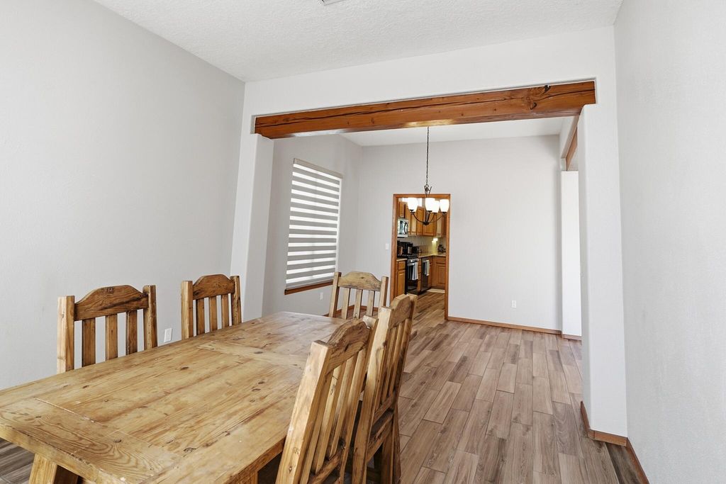 Image 15 of property listing at 4419 Campo De Maiz Road NW, Albuquerque, NM 87114