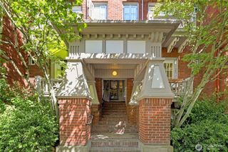 214 13th Avenue E #2, Seattle, WA 98102