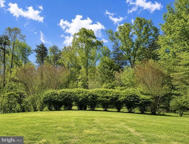 5621 TOWLES MILL RD, Partlow, VA 22534