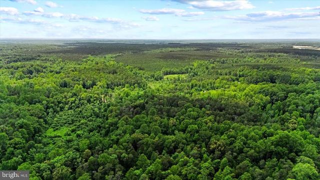 5621 TOWLES MILL RD, Partlow, VA 22534