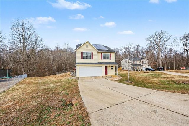 112 York Place, Linwood, NC 27299