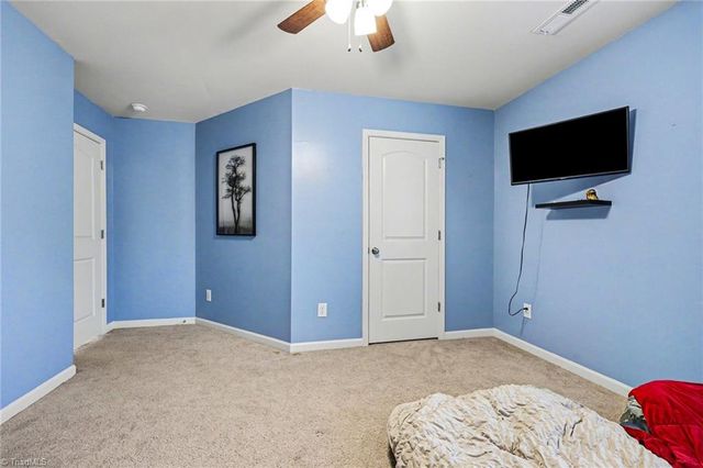 112 York Place, Linwood, NC 27299