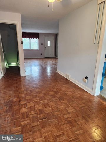 1363 KIMBERLY DR, Philadelphia, PA 19151