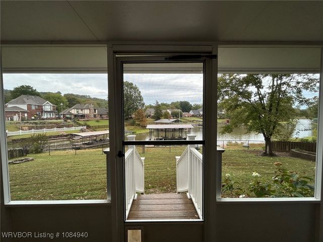 8813 Canterbury, Fort Smith, AR 72903