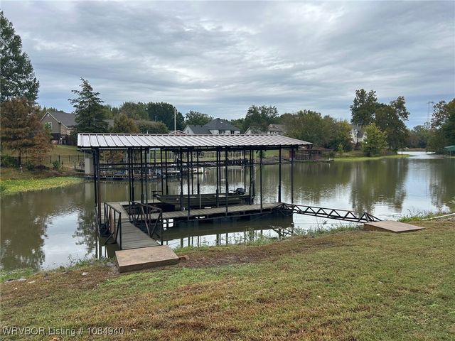 8813 Canterbury, Fort Smith, AR 72903