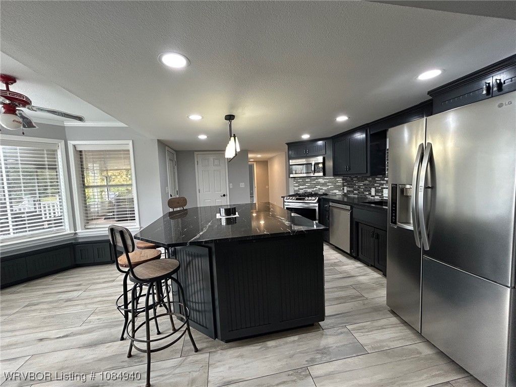 8813 Canterbury Cove 8813 Canterbury Cove