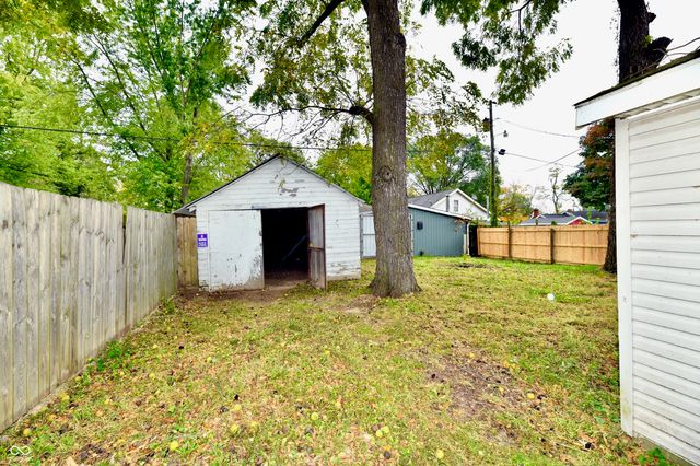 214 Tippecanoe Drive, Noblesville, IN 46062