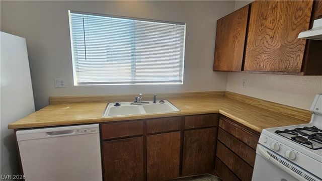 4057 Woodgreen Drive, Las Vegas, NV 89108